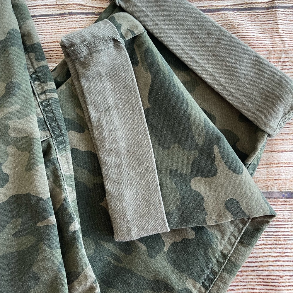 Womens Camo pants